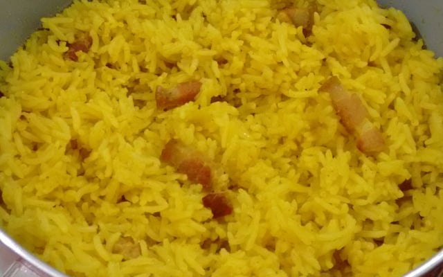 Arroz com açafrão