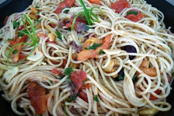 Macarrão à putanesca