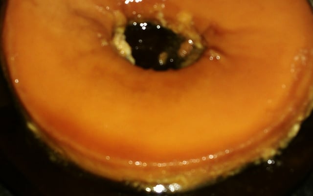 Pudim de geladeira com calda de frutas vermelhas do Kiko