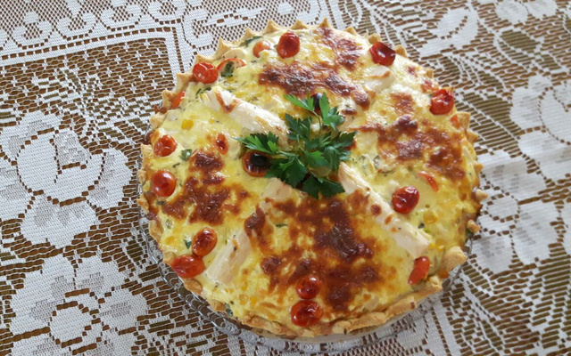 Quiche de palmito e alho-poró