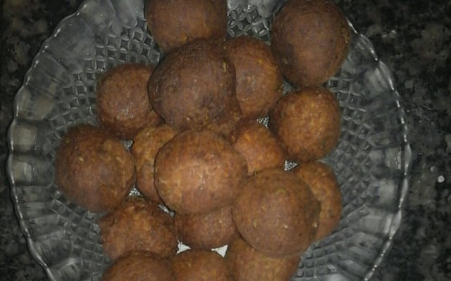 Bolinho de arroz com sardinha