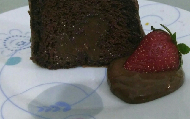 Bolo de chocolate molhado