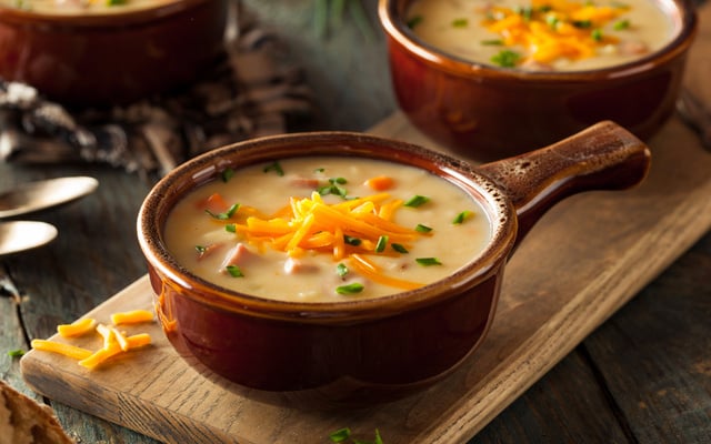 Sopa especiada fácil, versátil e barata