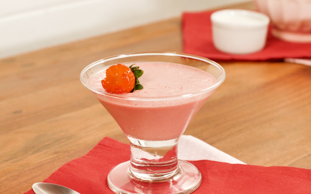 Mousse de morango da Carmelita