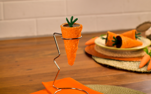 Cenourinha recheada com chocolate