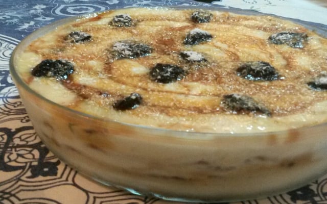 Pavê de coco e ameixa