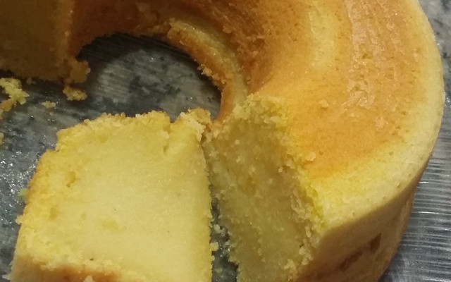 Bolo cremoso de milho