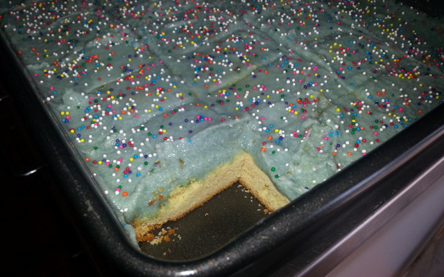 Biscoito de manteiga na assadeira (Sugar Cookie Squares)