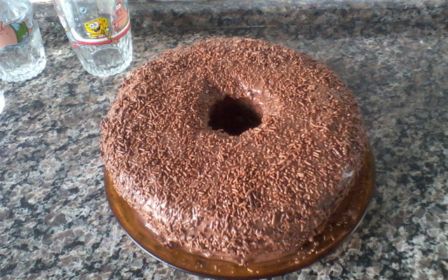 Bolo gelado de chocolate