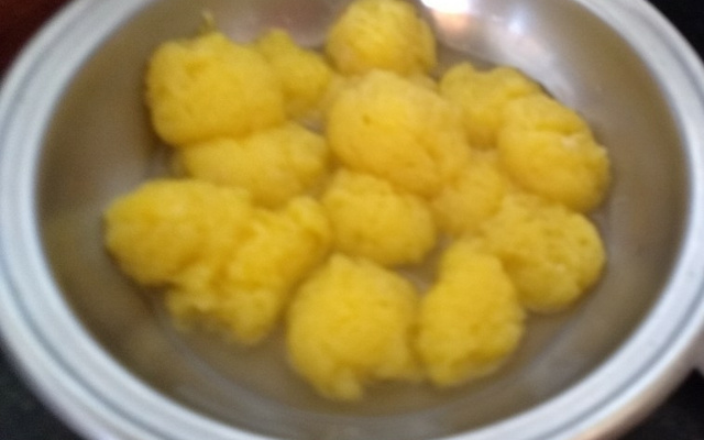 Doce de queijo em calda