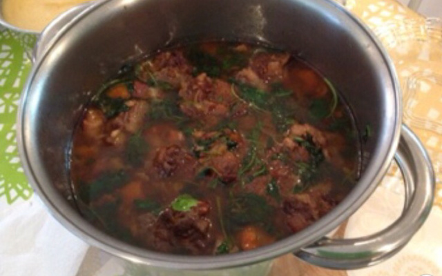 Rabada com cerveja preta