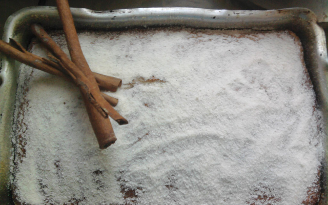 Bolo de banana com aveia e linhaça