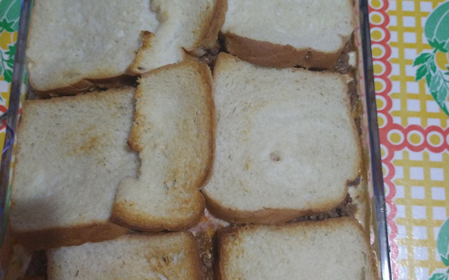 Lasanha de pão de forma