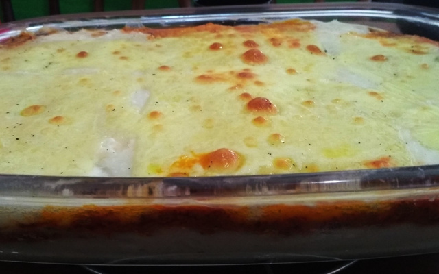 Escondidinho de aipim com carne moída