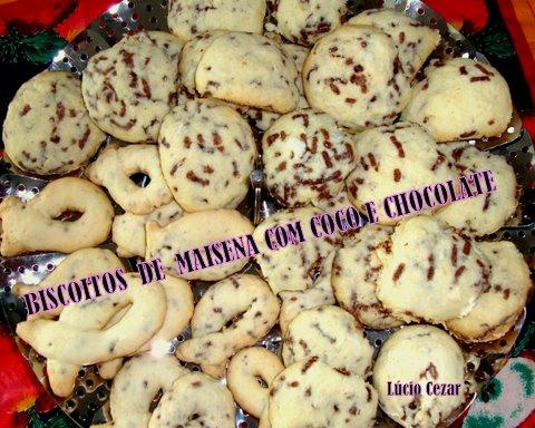 Biscoitos de maisena com coco e chocolate do Lúcio Cezar