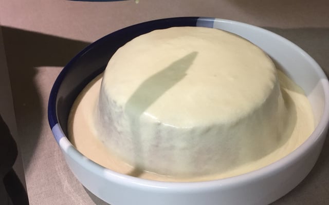 Bolo vulcão de leite em pó