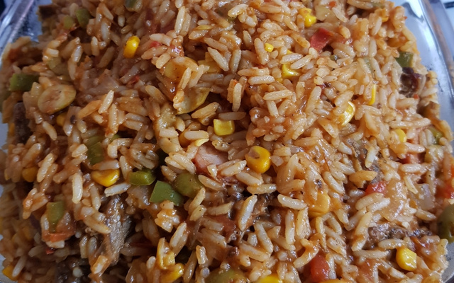 Arroz carreteiro de churrasco