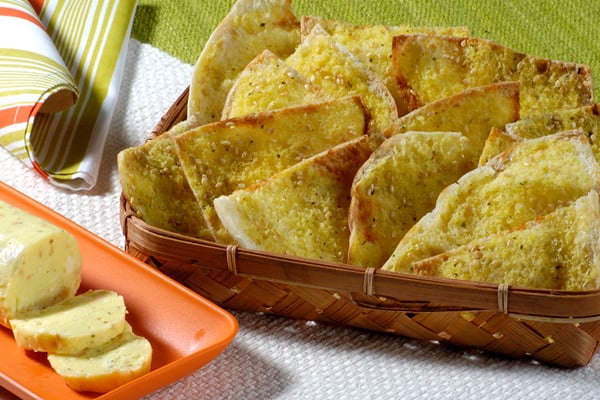 Torradinhas temperadas