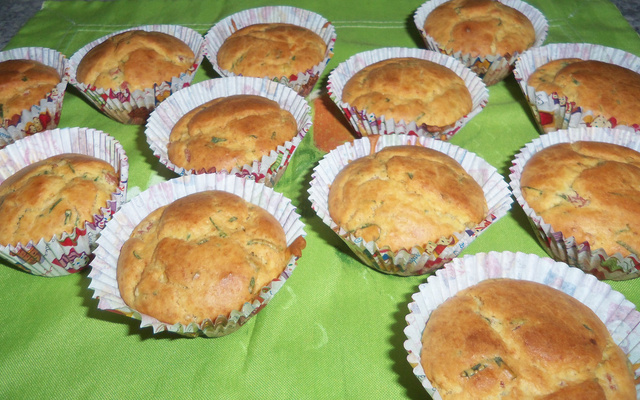 Bolinho presunto e Queijo