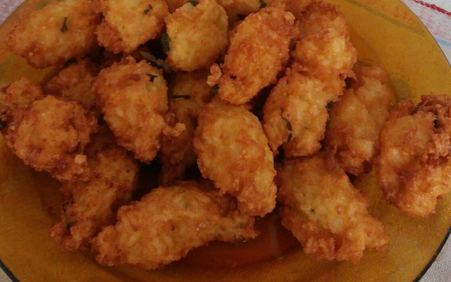 Bolinho de arroz by Gil Fraga