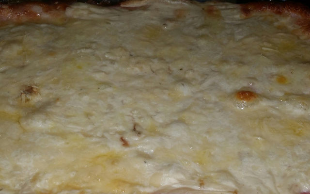 Lasanha de pão e molho branco