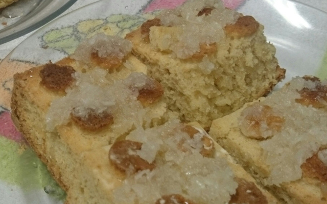 Bolo cremoso de coco