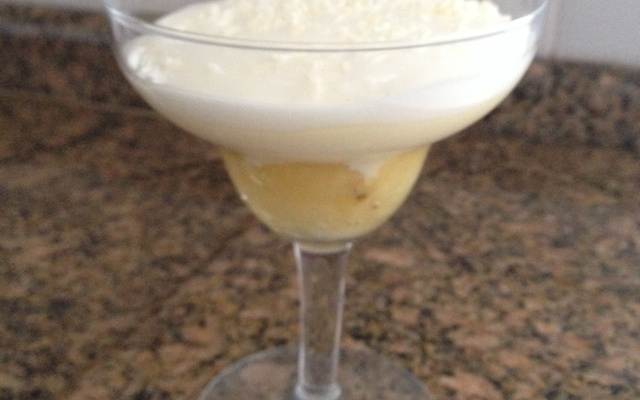 Sobremesa de abacaxi