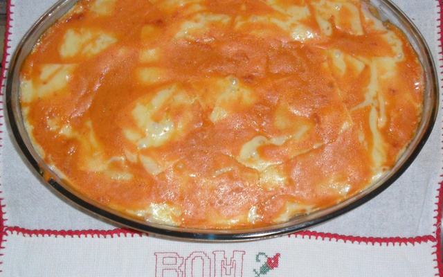 Macarrão de forno recheado