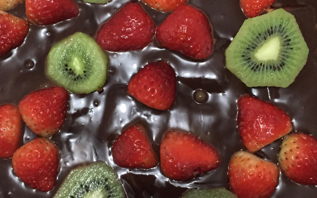 Pavê de chocolate preto e chocolate branco