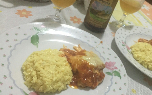 Risoto de limão com medalhão de filé mignon e shimeji