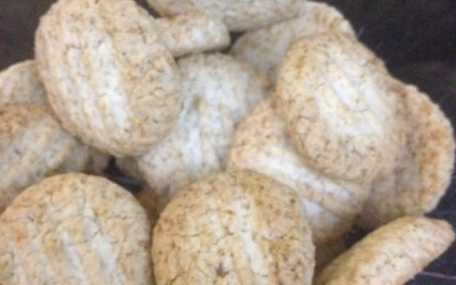 Sequilhos funcionais com aveia e óleo de coco