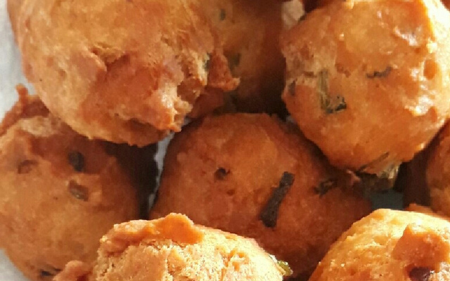 Bolinho de chuva salgado diferente