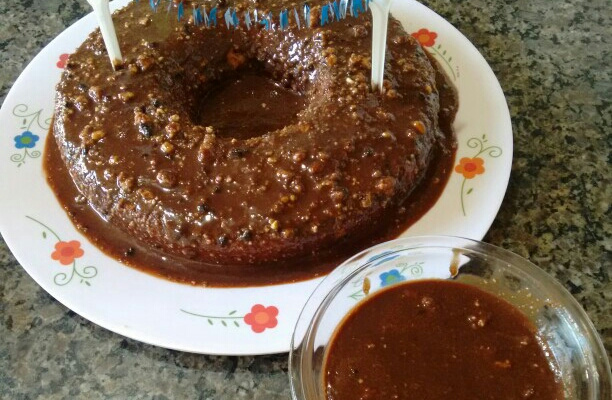 Cobertura de amendoim com chocolate para bolo