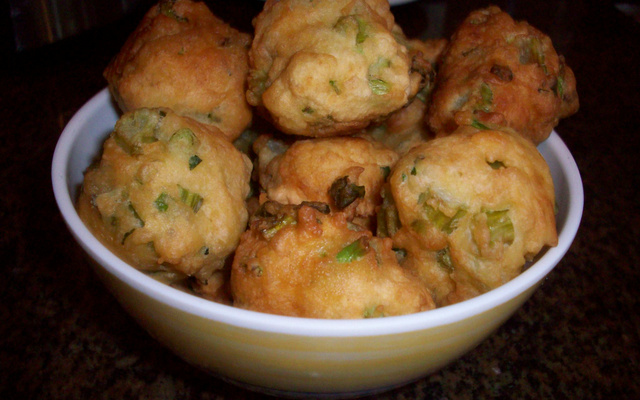 Bolinhos de talos, folhas ou cascas