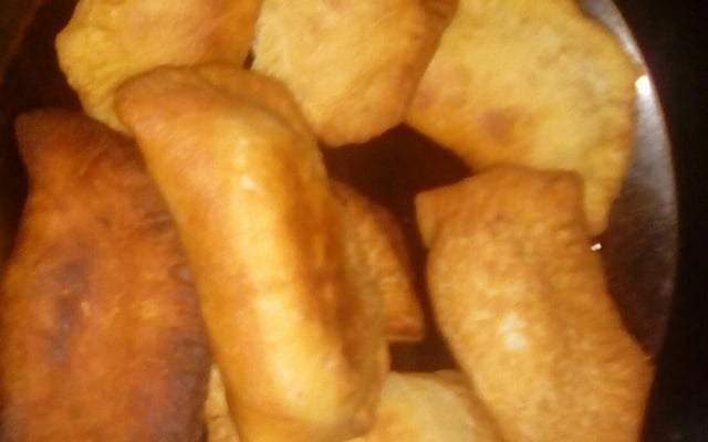 Massa básica pastel mais fácil do mundo