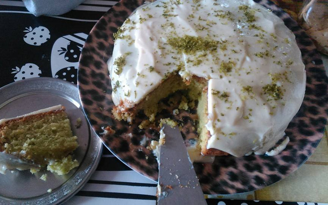 Bolo verde de limão