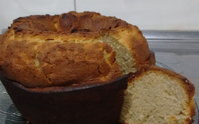 Bolo de maçã com canela