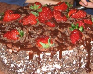 Torta Debs de morango e chocolate