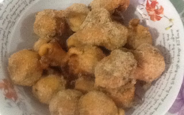 Bolinhos de chuva com banana