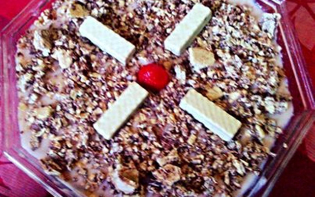 Sensacional pavê de morango e bis