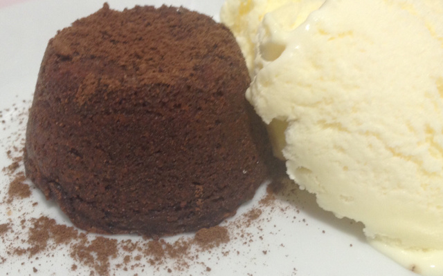 Petit gâteau de creme de avelã perfeito