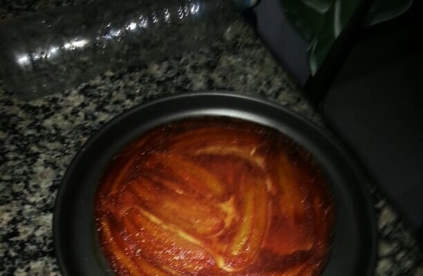 Bolo de banana caramelizado