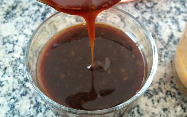 Molho de cerveja preta