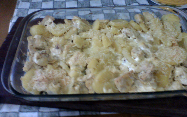 Peito de frango com batata baroa