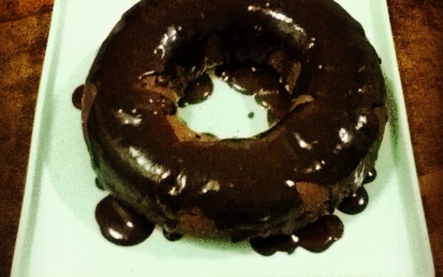 Bolo de chocolate tipo brownie