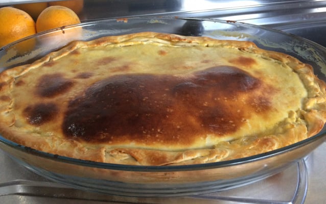 Empadão de frango com catupiry