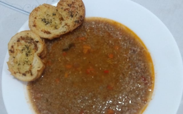 Sopa de trigo de quibe