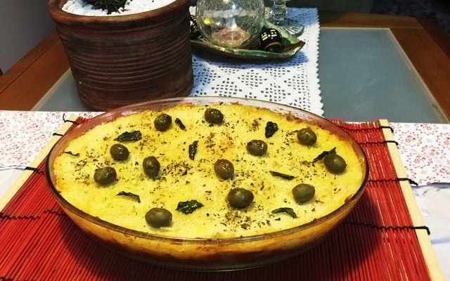 Escondidinho com batata - doce e carne moída