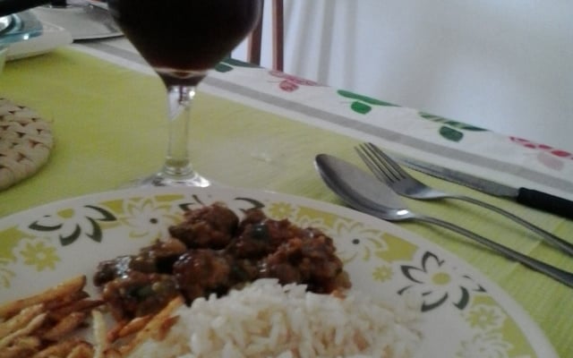 Bife de fígado à moda levantina