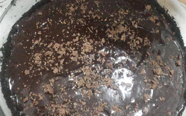 Torta de maracujá com chocolate e negresco